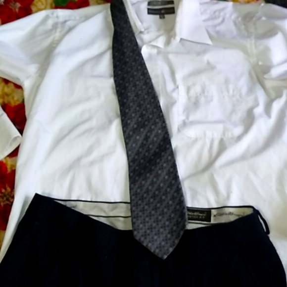 Mario Rinaldi silk tie - Picture 1 of 4